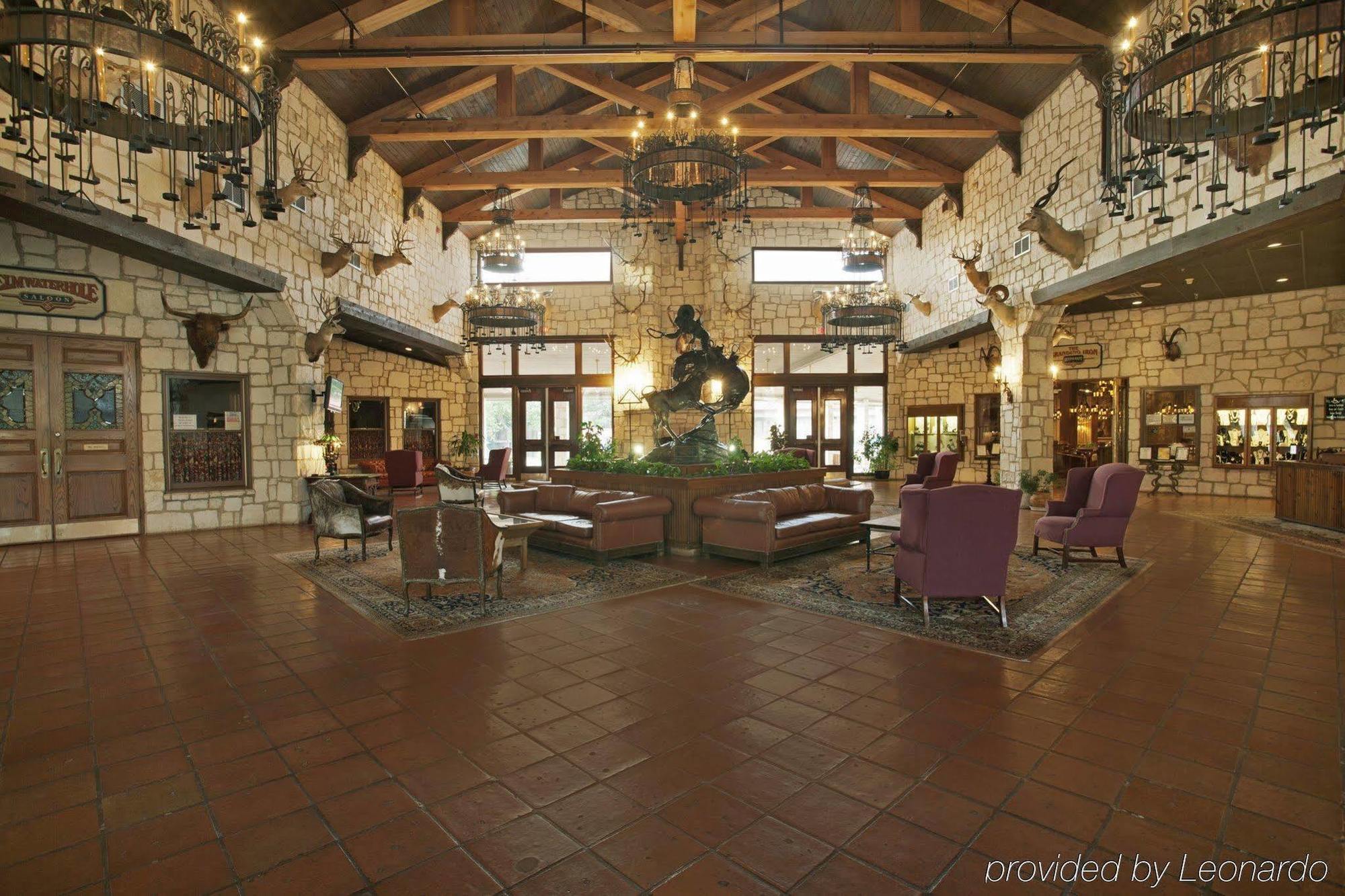 קרוויל Y O Ranch Hotel And Conference Center מראה פנימי תמונה